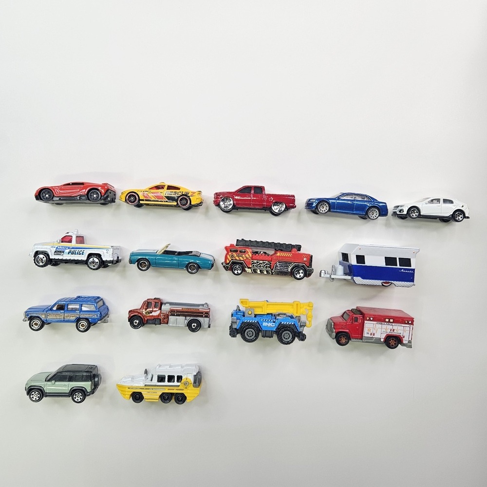 Diecast Car Lot of 15 Hot Wheels Matchbox Maisto 1:64 Rescue Camper Land Rover